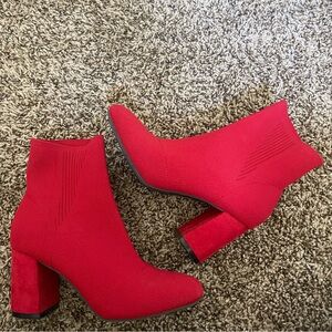 Size 8 Mia Red Booties